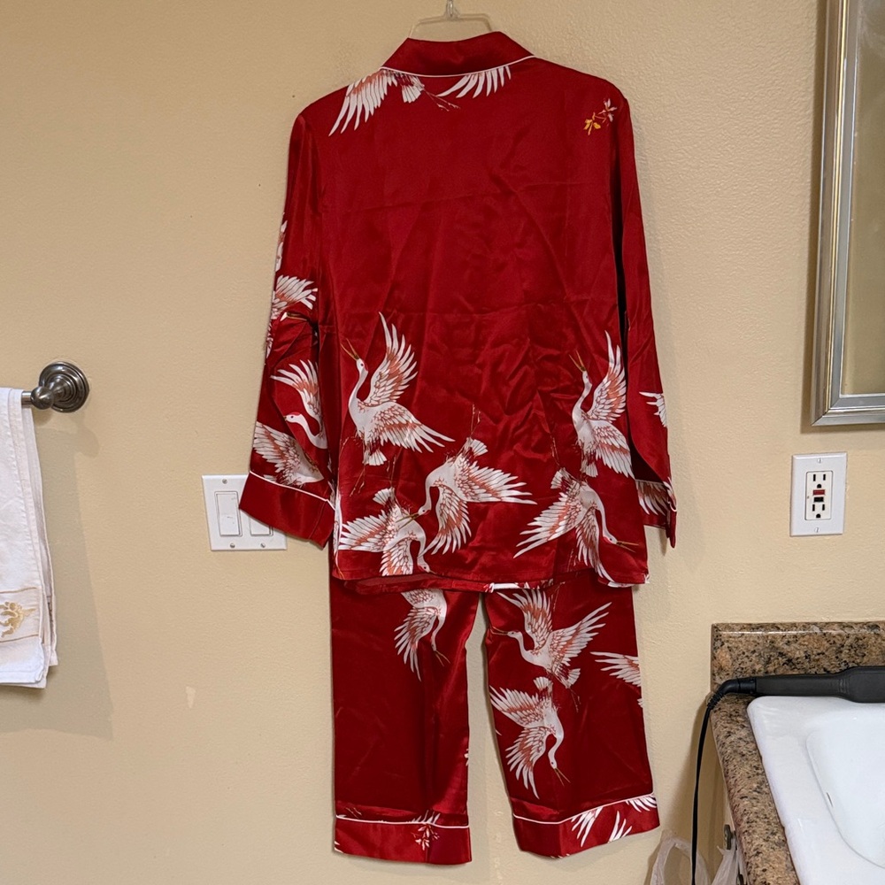NWT Red Crane Print Pajama Set - Picture 4 of 4